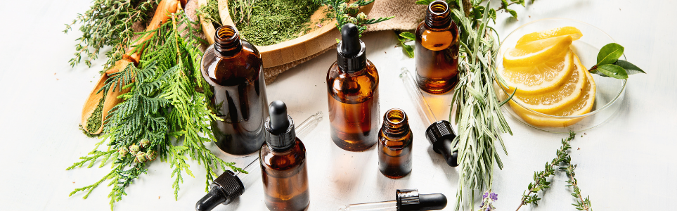 10 Essential Oils That Get The Best Results In Anti-Aging Skincare