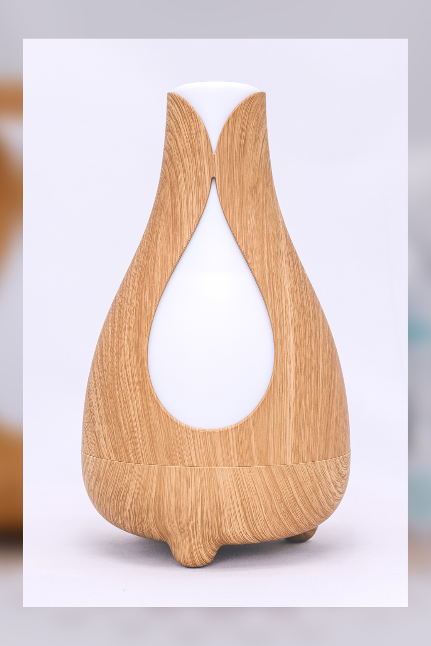 Ultrasonic Aromatherapy Diffuser  Carafe design- light wood vase